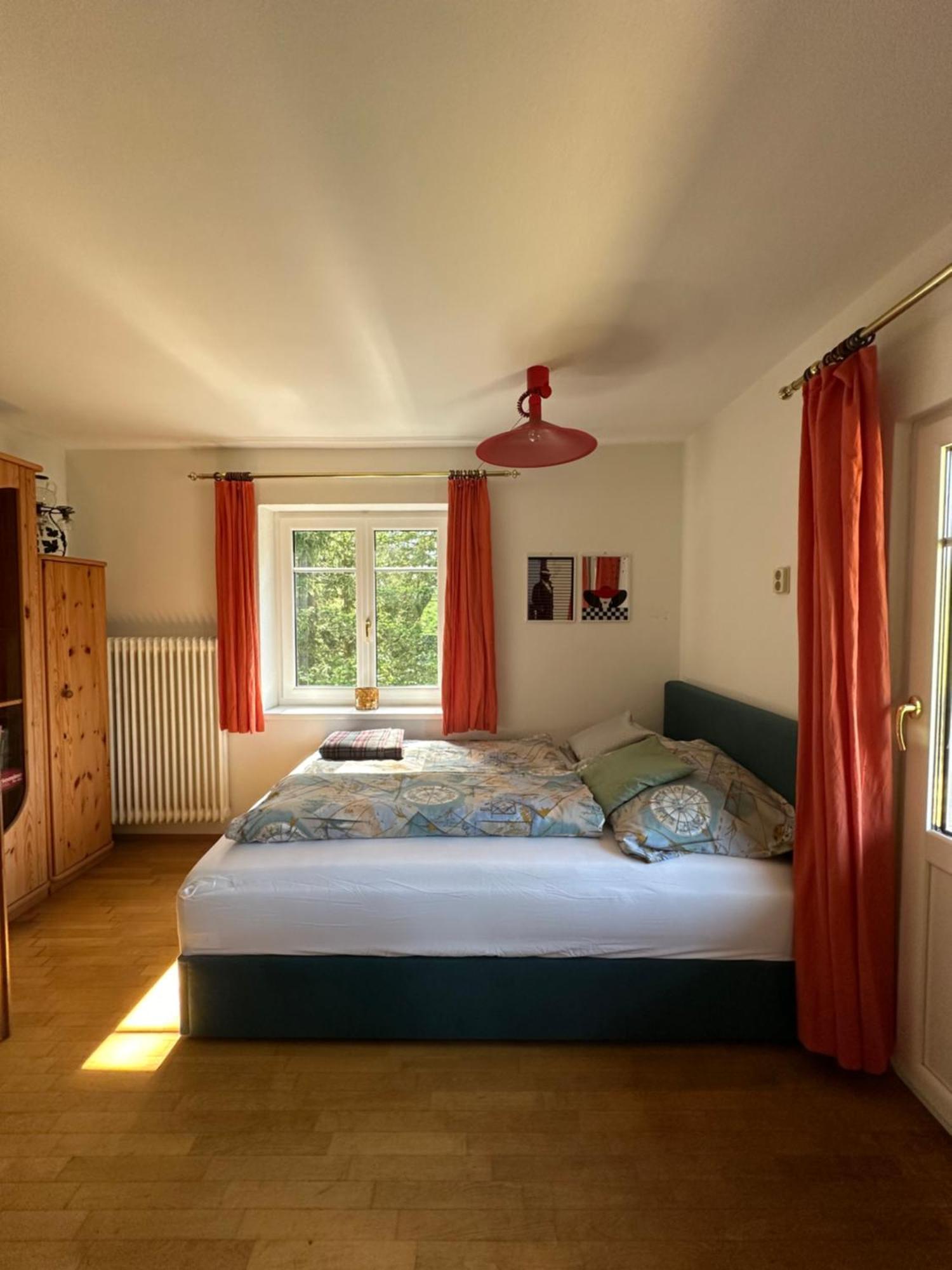 Ferienhaus Im Wald Edelschrott Екстериор снимка